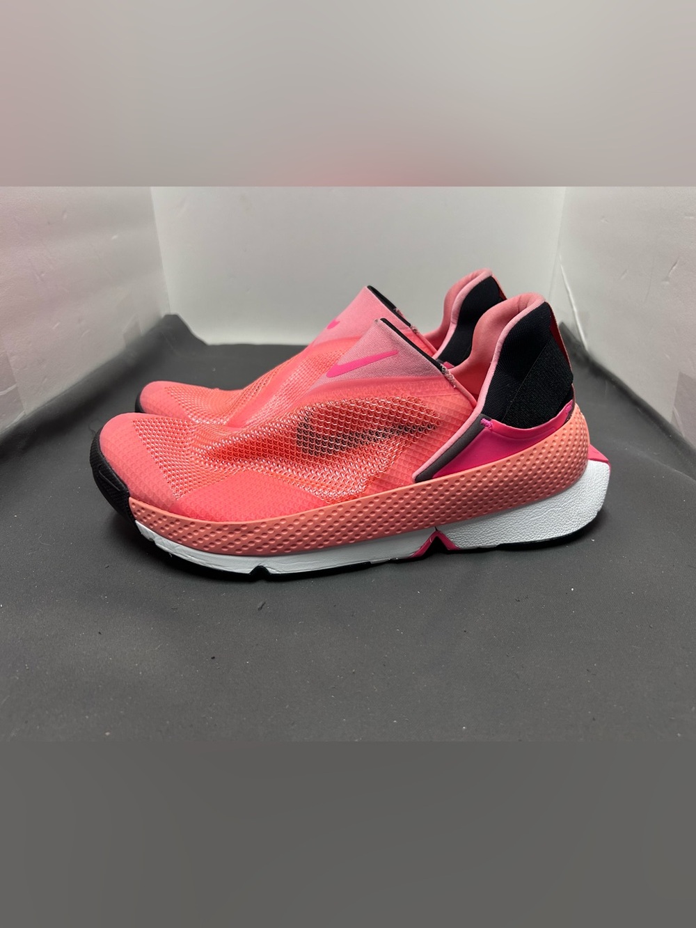 Nike Go FlyEase Bright Crimson Pink Blast Hands Free Shoes DZ4860-600 Mens 10